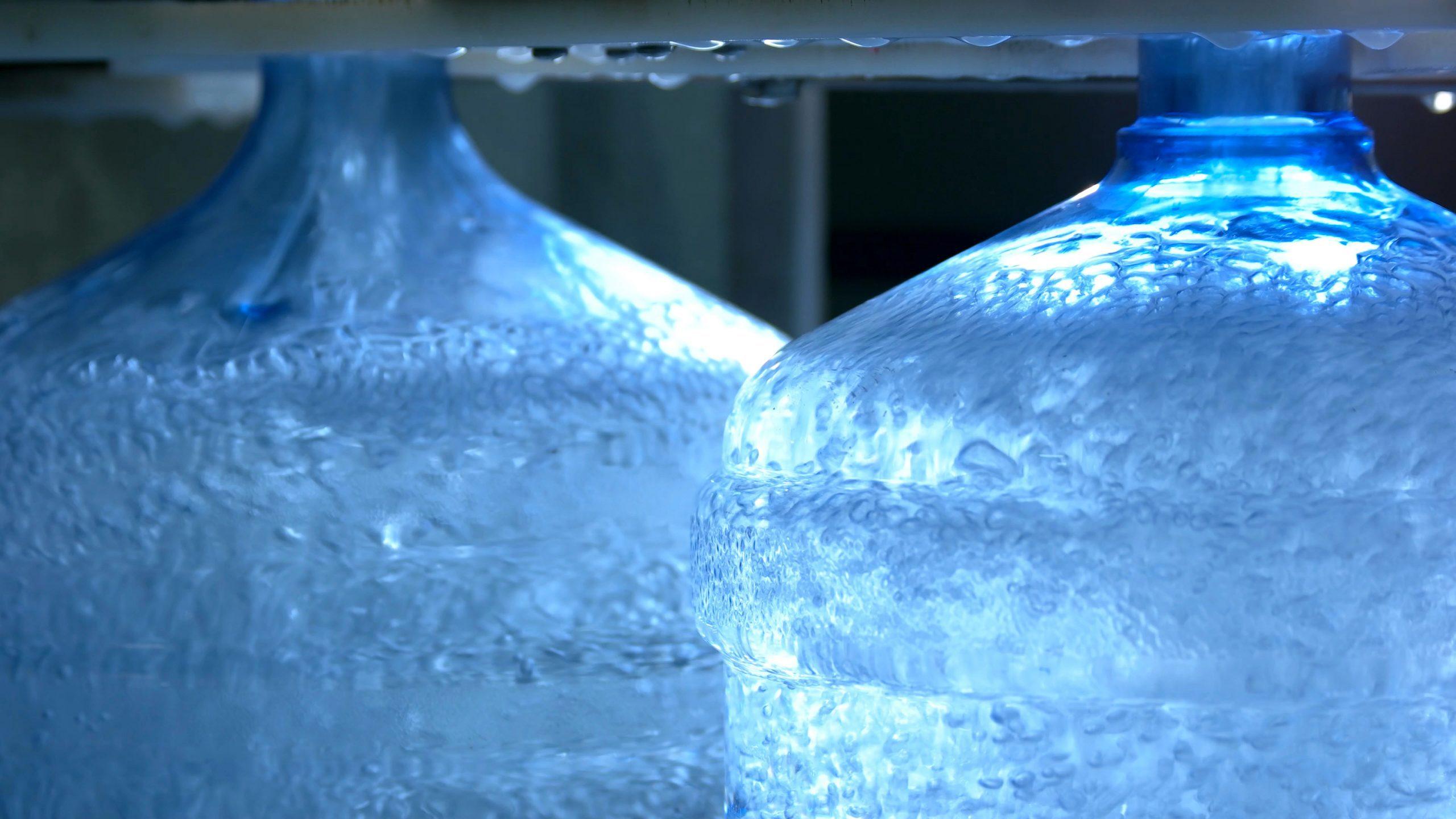 Как избавить воду от запаха?